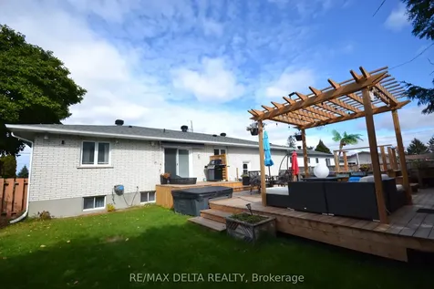 203 Francoise Street Clarence-rockland ON K4K 1H1