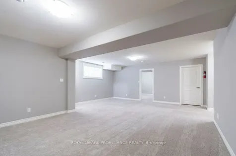 51 Sandhu Crescent Belleville ON K8P 0G7