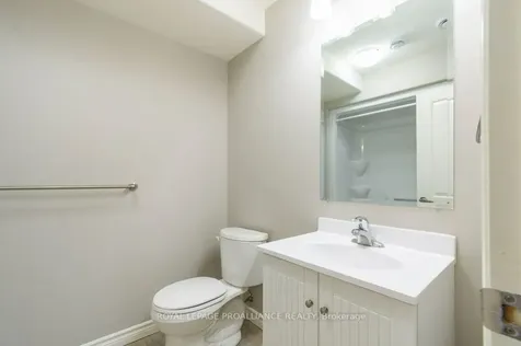 51 Sandhu Crescent Belleville ON K8P 0G7