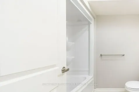 51 Sandhu Crescent Belleville ON K8P 0G7