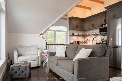 37 Maurys Run Carling ON P0G 1G0