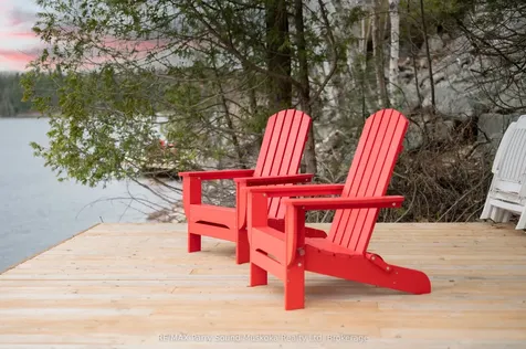 37 Maurys Run Carling ON P0G 1G0