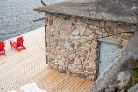 37 Maurys Run Carling ON P0G 1G0