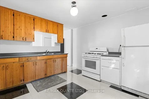 15 Murney Street Belleville ON K8P 3N5