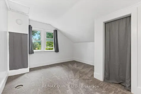 15 Murney Street Belleville ON K8P 3N5