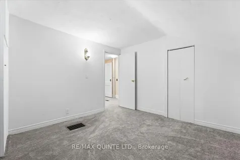 15 Murney Street Belleville ON K8P 3N5