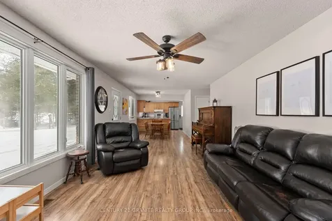 27472 Highway 62 N/a S Bancroft ON K0L 1C0