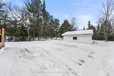 27472 Highway 62 N/a S Bancroft ON K0L 1C0