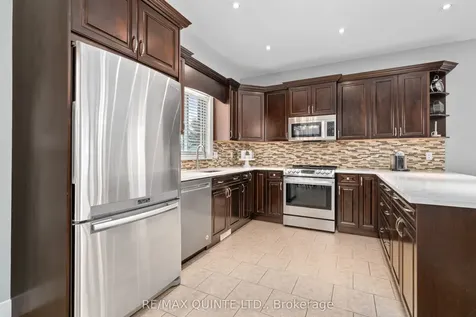 16 Erindale Circle Belleville ON K8N 0L6