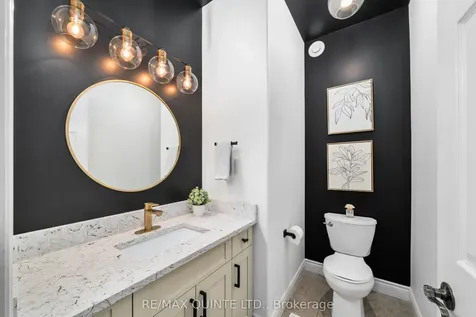 16 Erindale Circle Belleville ON K8N 0L6