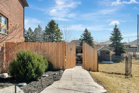 16 Erindale Circle Belleville ON K8N 0L6