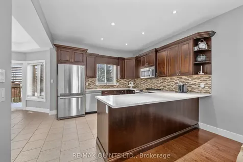 16 Erindale Circle Belleville ON K8N 0L6