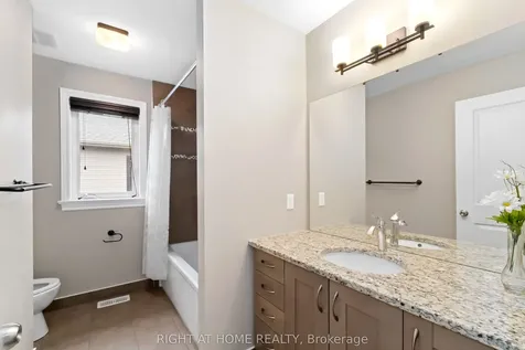 124 Dulmage Crescent Carleton Place ON K7C 0E6