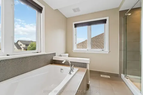 124 Dulmage Crescent Carleton Place ON K7C 0E6