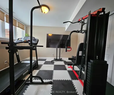 124 Dulmage Crescent Carleton Place ON K7C 0E6