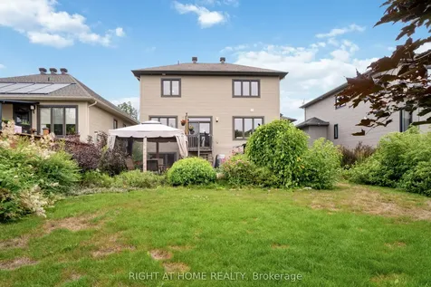 124 Dulmage Crescent Carleton Place ON K7C 0E6