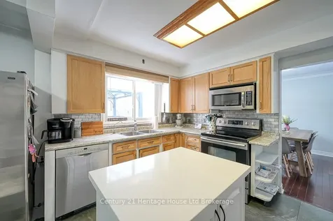 19 Meadow Road Brantford ON N3R 3K9