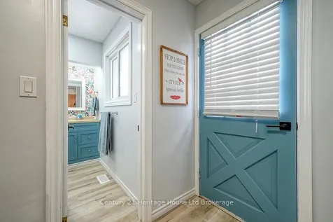 19 Meadow Road Brantford ON N3R 3K9