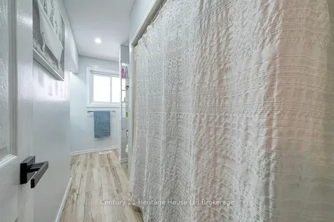 19 Meadow Road Brantford ON N3R 3K9