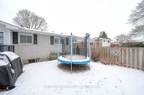 19 Meadow Road Brantford ON N3R 3K9
