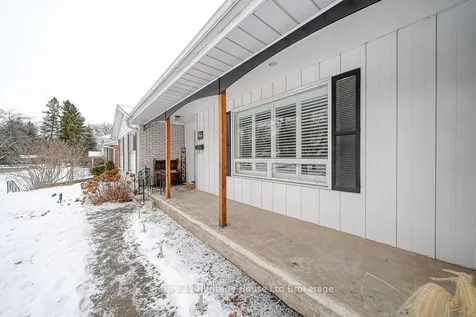 19 Meadow Road Brantford ON N3R 3K9