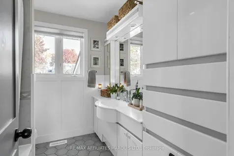 548 Kirkwood Street Cornwall ON K6H 5Y8