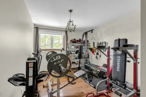 548 Kirkwood Street Cornwall ON K6H 5Y8