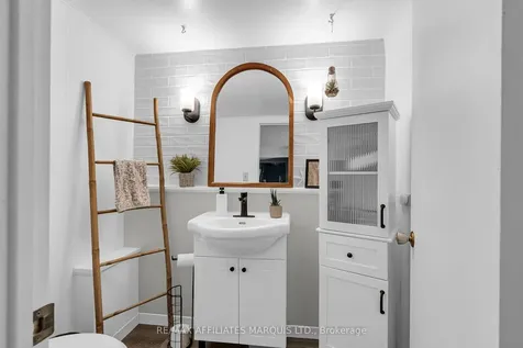 548 Kirkwood Street Cornwall ON K6H 5Y8