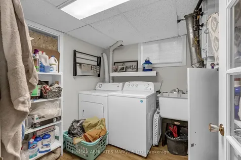 548 Kirkwood Street Cornwall ON K6H 5Y8