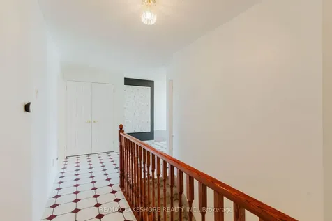 333 Booth Court Cobourg ON K9A 5N5