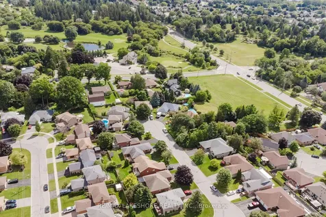 333 Booth Court Cobourg ON K9A 5N5