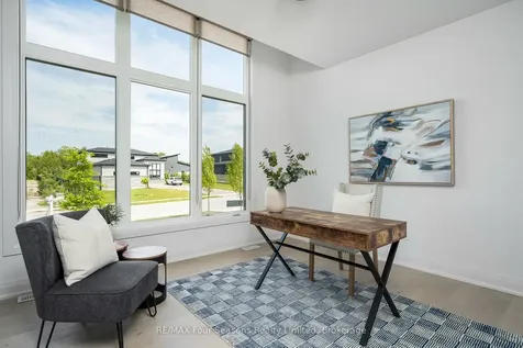 112 Goldie Court Blue Mountains ON L9Y 0V5