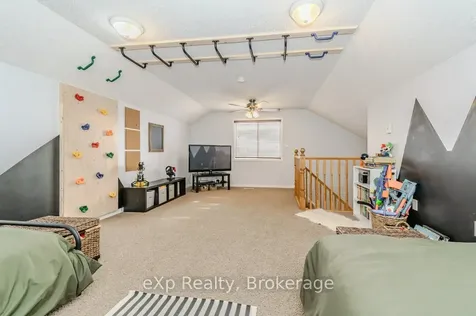 67 Gees Way Cambridge ON N3C 4M9