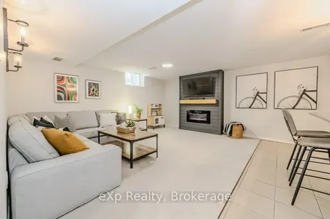 67 Gees Way Cambridge ON N3C 4M9