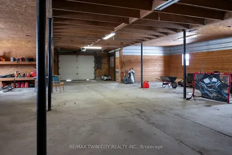 159 Golf Links Road Brant ON N0E 1A0