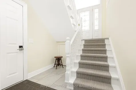 55 Westvale Drive Bracebridge ON P1L 1B3