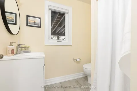 55 Westvale Drive Bracebridge ON P1L 1B3