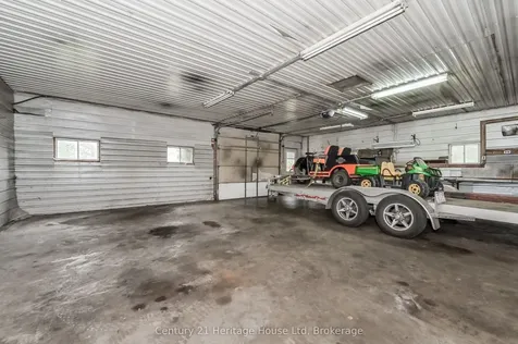 6803 Sixth Line Centre Wellington ON N0B 1J0