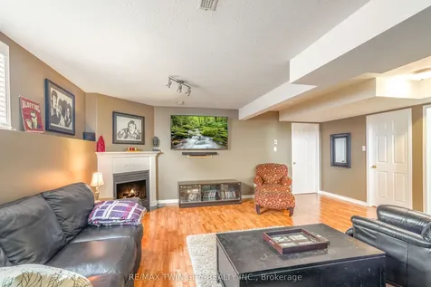 101 Street Patrick's Drive Brantford ON N3T 6M6