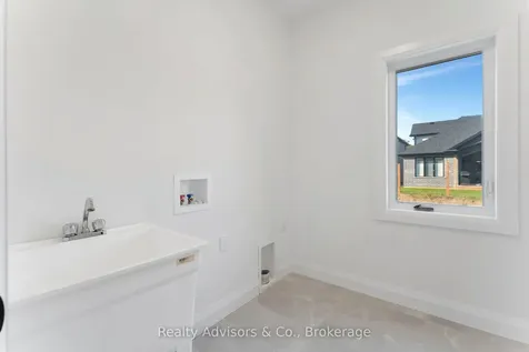 242 Mount Pleasant Street Brantford ON N3T 1V1