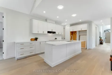 242 Mount Pleasant Street Brantford ON N3T 1V1