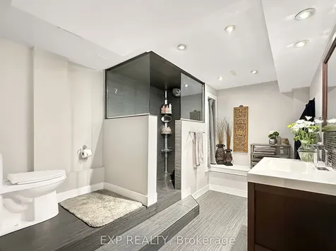 4740 East Street Central Elgin ON N5L 1J1