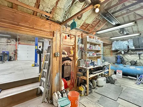 4740 East Street Central Elgin ON N5L 1J1