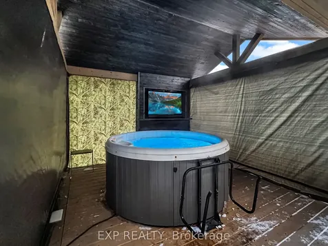 4740 East Street Central Elgin ON N5L 1J1