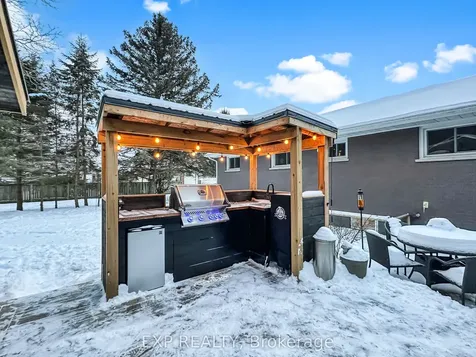 4740 East Street Central Elgin ON N5L 1J1