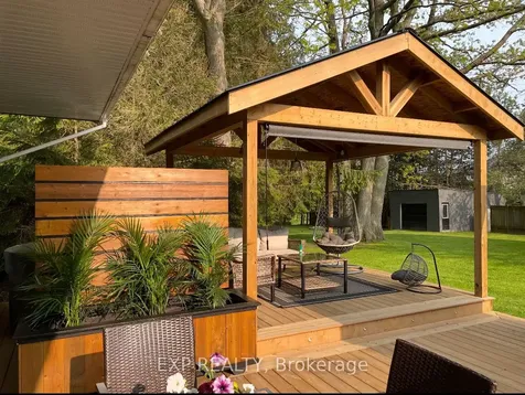 4740 East Street Central Elgin ON N5L 1J1