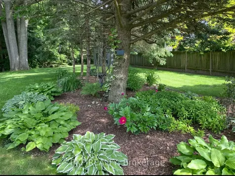 4740 East Street Central Elgin ON N5L 1J1