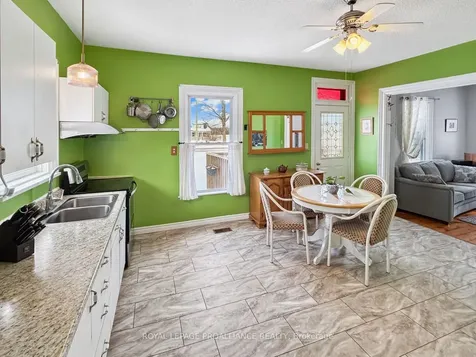 1440 Airport Parkway Tyendinaga ON K8N 4Z6