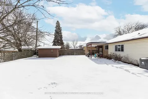 43 Alexander Avenue Cambridge ON N1R 5K5