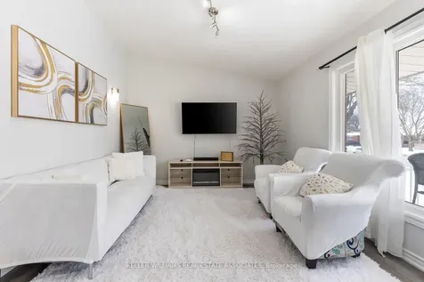 43 Alexander Avenue Cambridge ON N1R 5K5